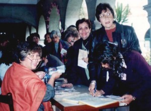 21 Junio Firmando el libro de Asistencia FOTO13